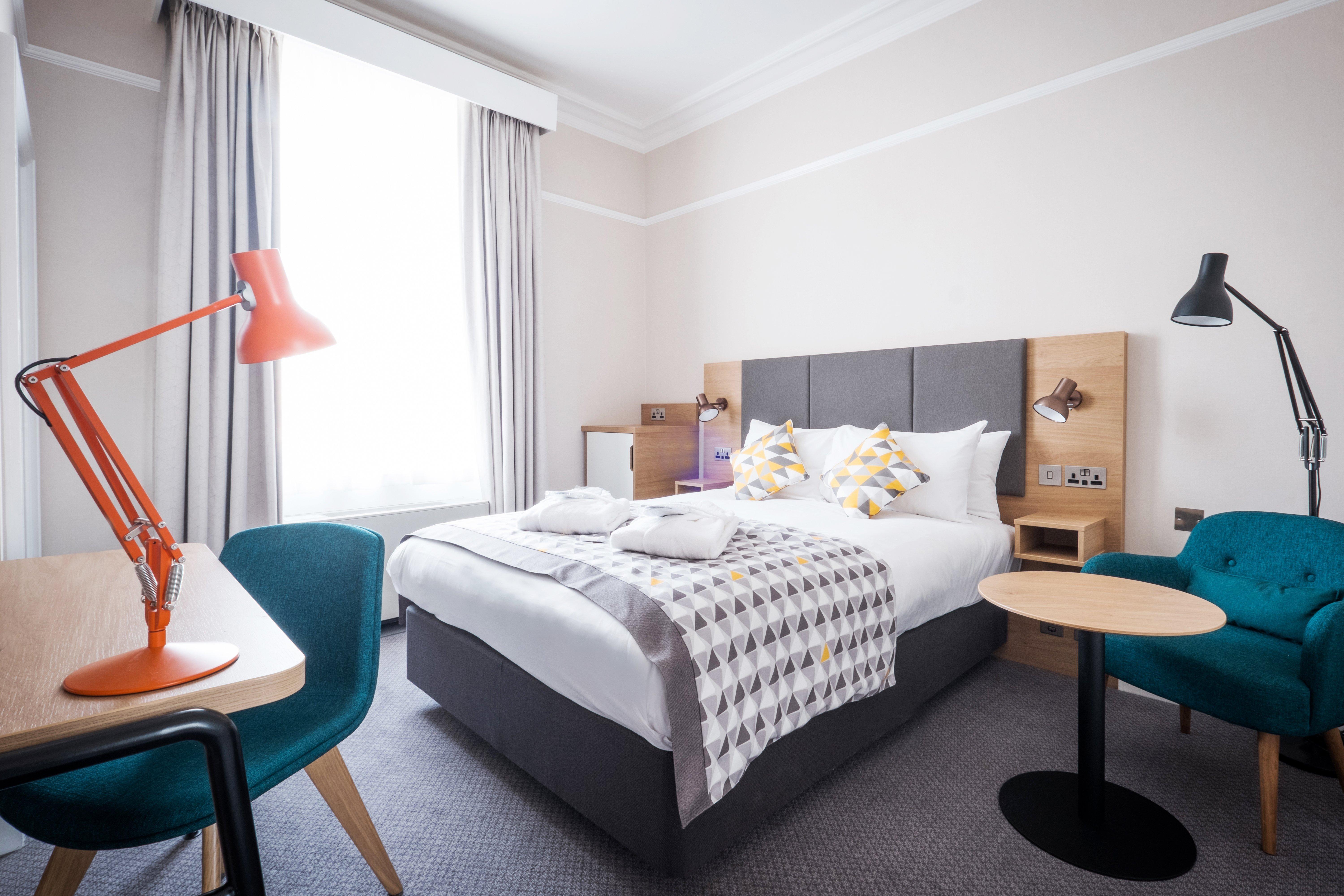 Holiday Inn Farnborough By Ihg מראה חיצוני תמונה